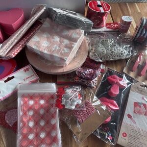 Valentine's Day Random Party Supplies decor lot